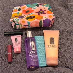 Clinique Makeup Kit with Purple Makeup Remover, Pink Cleanser & Floral Pouch new